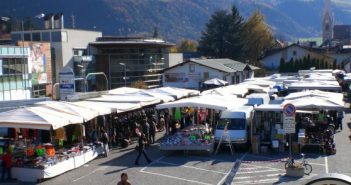 2017.03.20 Interrogazione – Mercato settimanale