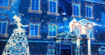 2016.11.24 Inaugurato il mercatino di Natale di Bressanone, il più antico ed il più bello. Non mancate, Soliman vi aspetta! Weihnachtsmarkt Brixen.